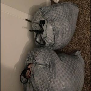 I have baby girl summer and winter clothes. It’s a mix of newborn and 0-3 month